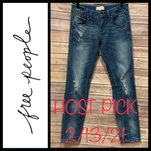 FREE PEOPLE DISTRESSED BOYFRIEND JEAN - Picture 2 of 12